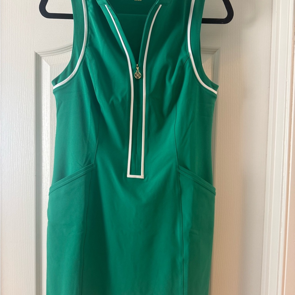 Lilly Pulitzer luxlectic size 8 Green Sleeveless Dress with Zip Detail NWT